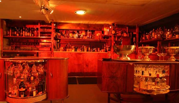 Old School Yard Bar