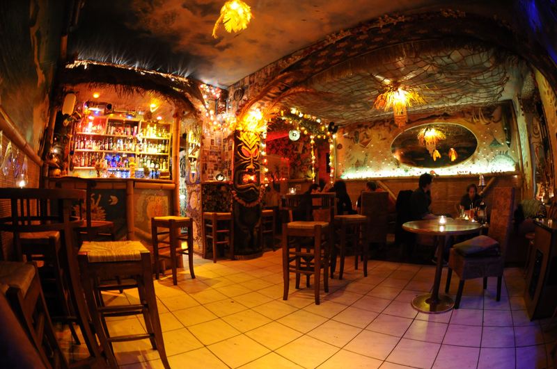 Tiki Taky Bar
