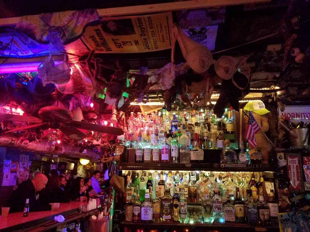 Lola's Depot Bar in Houston
