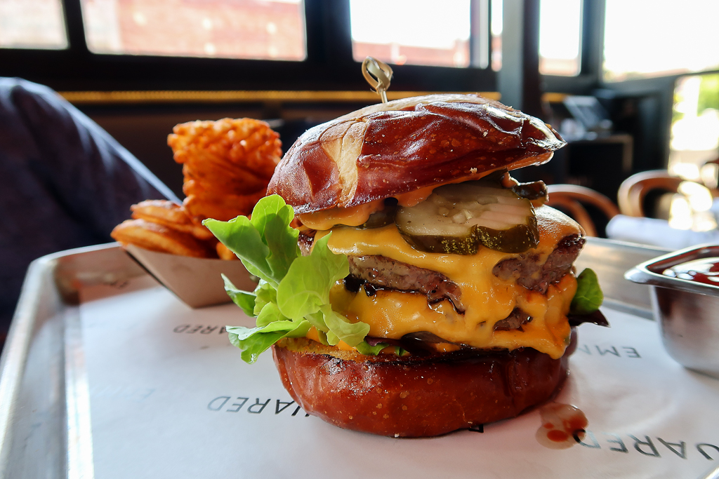 Emmy Squared Hamburger in Nashville