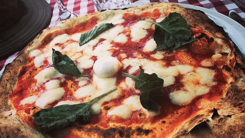 The 7 Best Pizzas In Naples