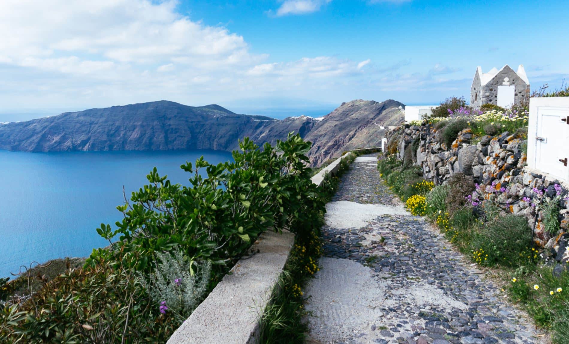 Hike from Fira to Oia