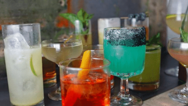 7 Best Bars In Nashville
