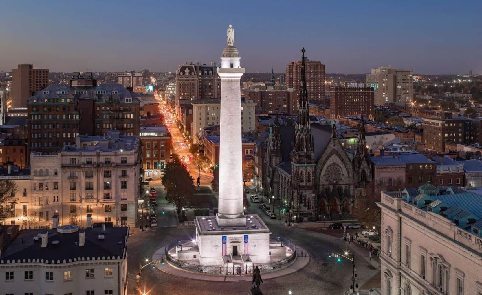 Washington Monument in Baltimore