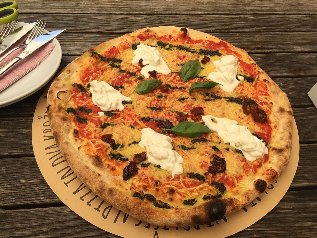The 7 best Slovenia pizza spots 
