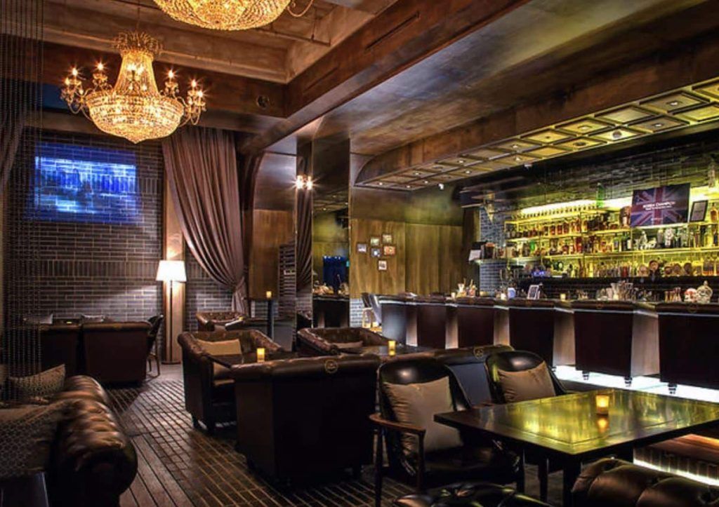 the best bars in Asia