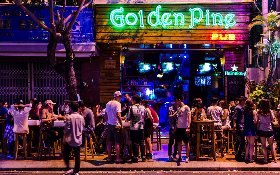 Bars in Da Nang