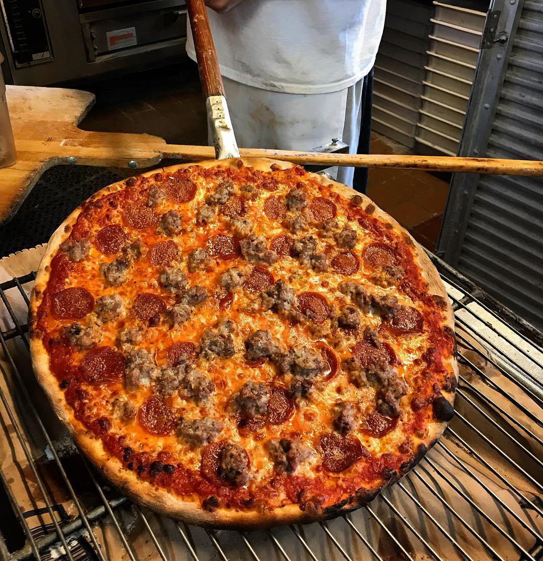 Pizza in Connecticut
