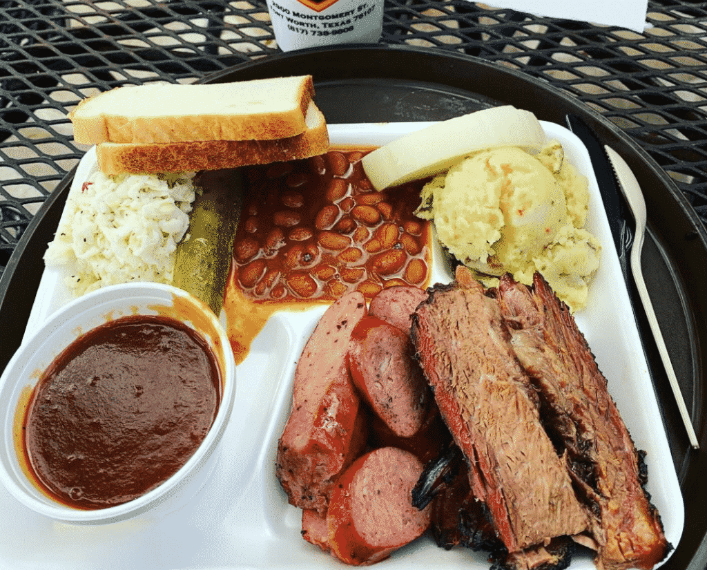 10 Of The Best Places For Barbecue In Texas 5
