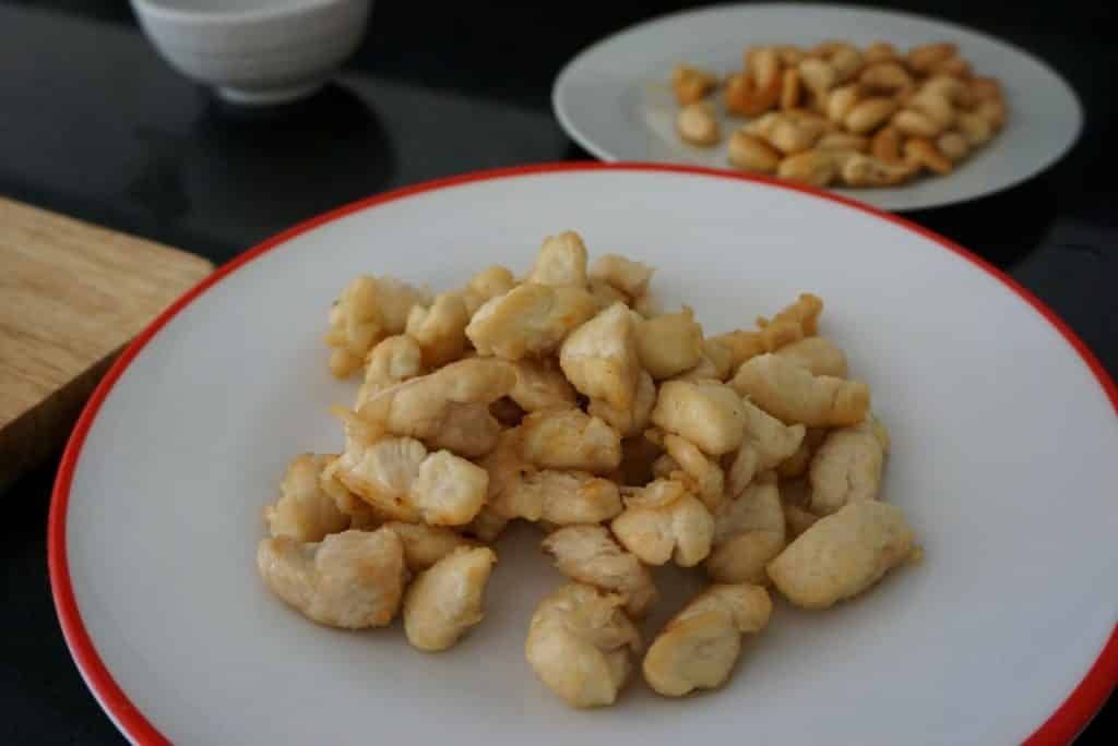 Chicken With Cashew Nuts