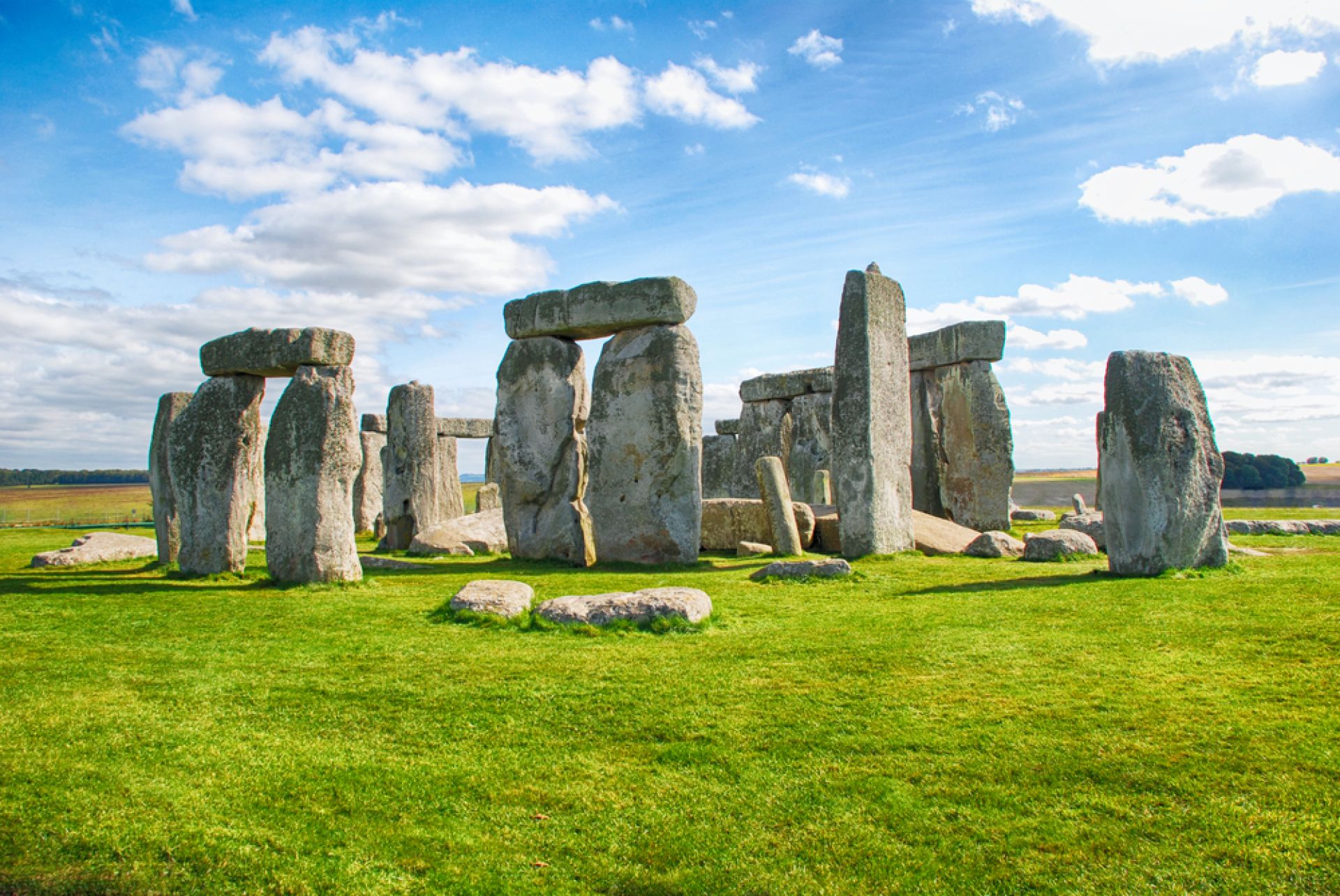 unique rock formations in stonehenge england